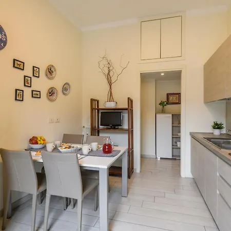 Appartamento Tibaldi, 29 - Bright Between Bocconi And Navigli