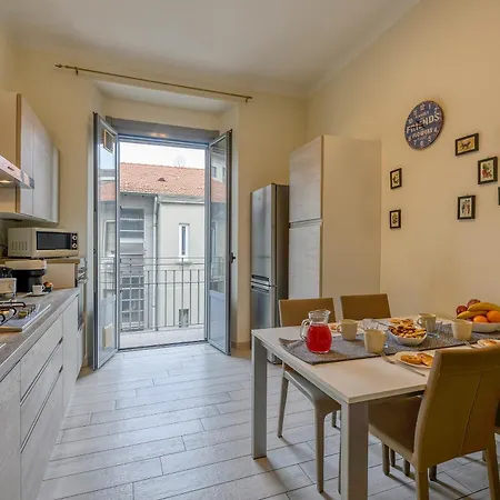 Tibaldi, 29 - Bright Between Bocconi And Navigli Appartamento *